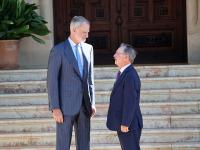 Felipe VI recibe a Juan Jesús Vivas en el Palacio de Marivent