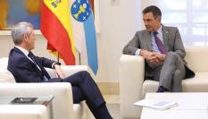 Pedro Sánchez y Alfonso Rueda, en La Moncloa, tras la elección de Rueda como presidente gallego