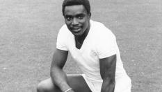 Laurie Cunningham fue el primer futbolista negro en vestir la camiseta de la selección inglesa.
