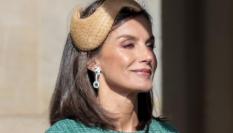 La reina Letizia, durante la bienvenida con los reyes de Holanda a su llegada a Amsterdam este miércoles.