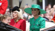 Kate Middleton y la reina Camila durante el desfile del Trooping The Colour 2023