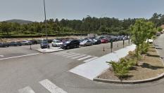 Aparcamiento en el que habría quedado el coche con el niño dentro.