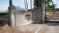 Entrada a la finca El Rincón, el lugar donde Tamara Falcó celebrará su boda.