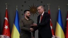 Recep Tayyip Erdogan y Volodímir Zelenski.