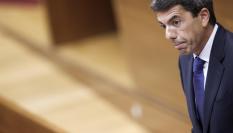 El  candidato del PPCV, Carlos Mazón, que será investido president de la Generalitat valenciana, durante su discurso de investidura.