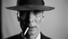 Cillian Murphy, caracterizado como J. Robert Oppenheimer en la cinta 'Oppenheimer', de Christopher Nolan.