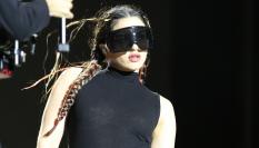 Rosalía, durante un concierto en Milán.