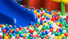 Imagen de archivo de un parque de bolas.