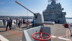 La fragata Méndez Núñez en Getxo en mayo de 2023.