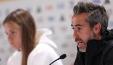 Jorge VIlda e Irene Paredes en la rueda de prensa previa a la final del Mundial.