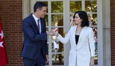 Foto de archivo de Pedro Sánchez e Isabel Díaz Ayuso.