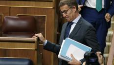 El candidato a la presidencia del Gobierno y presidente del PP, Alberto Núñez Feijóo, tras su intervención en la segunda jornada del debate de su investidura, en el Congreso este miércoles.