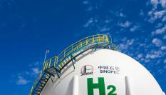 Depósito de hidrógeno en una planta construida para este fin en China.