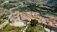 Fotografía aérea del pueblo de los dinosaurios.