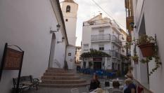 Vista de la Iglesia del Rosario y San León Magno en Canillas de Aceituno (Málaga), donde ejercía el cura detenido.