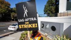 Manifestaciones de los actores frente a los estudios de Sony Pictures.