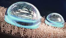 Recreación de la acción repelente del nuevo material