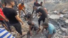 Imagen de las cámaras de AFP tras el bombardeo en el campamento de refugiados de Jabalia