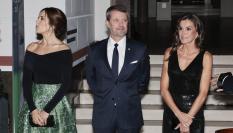 La reina Letizia, junto a Federico de Dinamarca y su mujer, Mary Donaldson, en una exposición de Sorolla este martes en Copenhague.