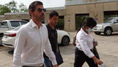 Rodolfo Sancho, padre de Daniel Sancho, acude a la vista judicial en Tailandia.