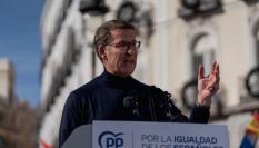 Núñez Feijóo, en la protesta contra la amnistía en la Puerta del Sol el domingo 12 de noviembre