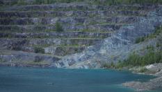Restos de la explotación de la Mina Jeffrey de amianto en Asbestos (Canadá).