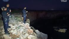 Los fardos de hachís incautados entre las playas de Son Saura y Son Bou.