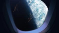 Renderizado digital de la vista del planeta Tierra desde el espacio.