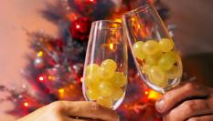 Imagen de archivo de uvas en Nochevieja.