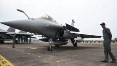 Un supercaza F-15 de las Fuerzas Armadas de Estados Unidos en una exhibición en India.