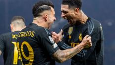 Ceballos y Bellingham celebran el gol de la victoria frente al Union Berlin