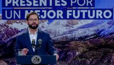 El presidente de Chile, Gabriel Boric, se dirige a la nación después del nuevo rechazo a la reforma de la Constitución de Pinochet.