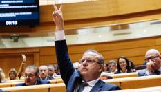 José Antonio Monago vota en un reciente pleno del Senado