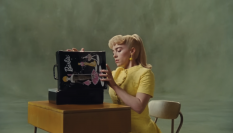 Billie Eilish en 'What Was I Made For?'.