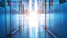 Pasillo de un laboratorio.