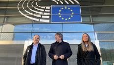 Puigdemont, con Jordi Turull y Míriam Nogueras en una reunión en Bruselas con Santos Cerdán