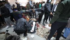 Víctimas tras el ataque de Israel contra cientos de personas en Gaza