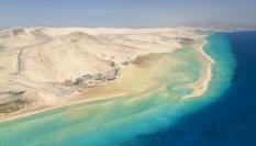 Vista aérea de Sotavento, playa de Fuerteventura (Canarias).