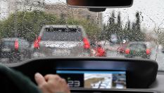 Imagen de archivo de un coche en un atasco.