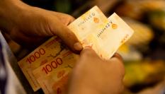 Pesos argentinos.