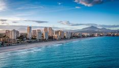 Vista aérea del litoral de El Campello, en Alicante.