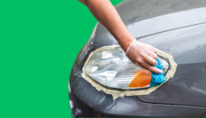 Los mejores consejos para limpiar los faros del coche en casa.