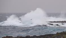 Fuerte oleaje en Canarias