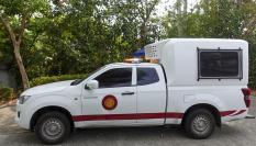 Un furgón policial accede al tribunal provincial de Samui (isla del sur de Tailandia) donde continúa la segunda sesión del juicio contra el español Daniel Sancho.