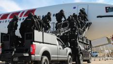 Imagen de archivo de un ejercicio práctico del grupo de élite de la Policía Nacional, el Grupo Especial de Operaciones (GEO).