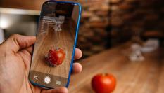 Imagen conceptual de inteligencia artificial sobre alimentación.