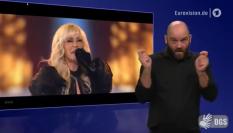 El intérprete de lengua de signos de la televisión alemana en Eurovisión.