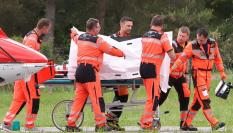 Sanitarios atienden y trasladan de urgencia a Robert Fico