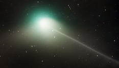 Foto de archivo de un cometa.