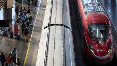 Dos trenes Iryo en la estación Madrid Puerta de Atocha Almudena Grandes